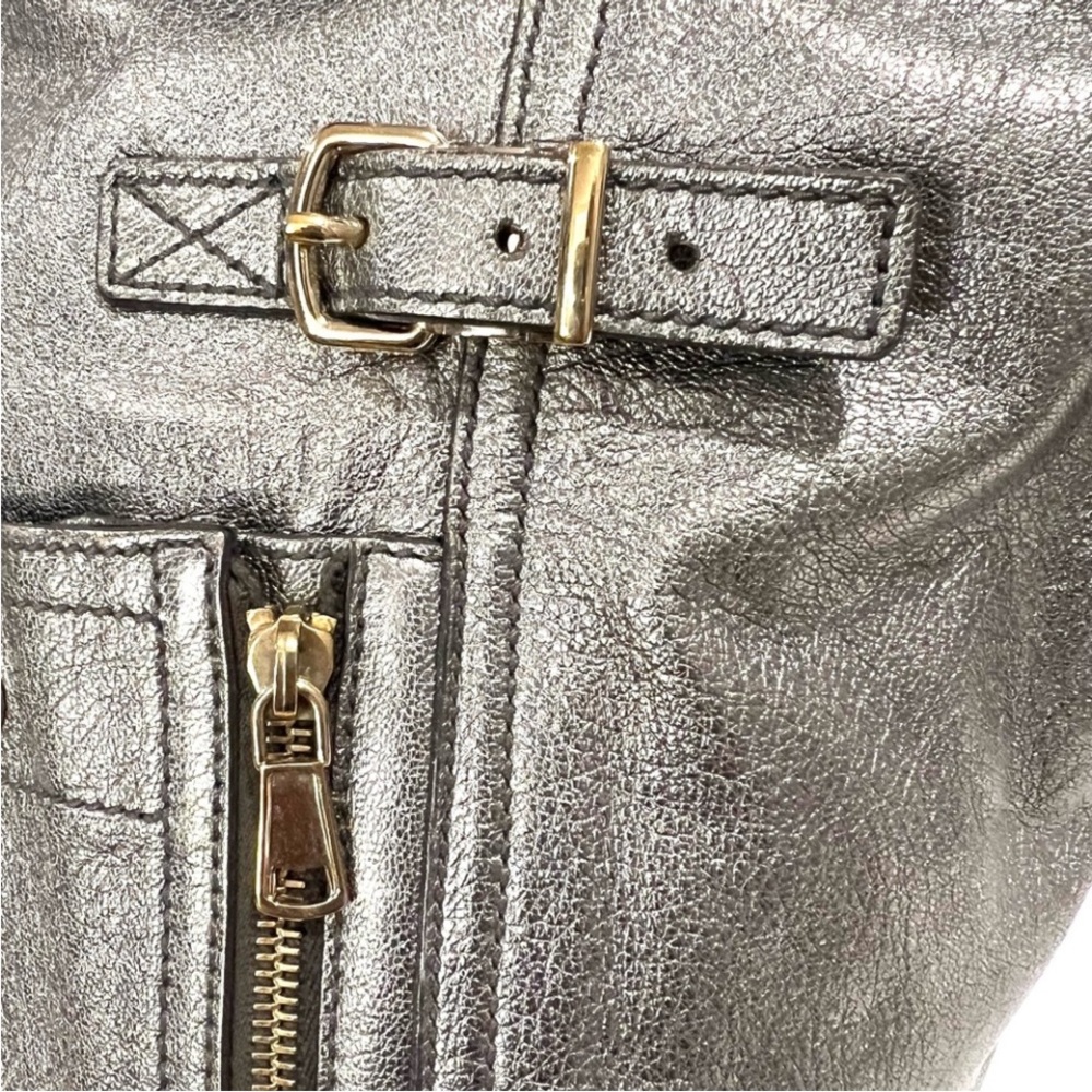 Yves Saint Laurent Metallic Downtown Tote - Picture 7 of 9